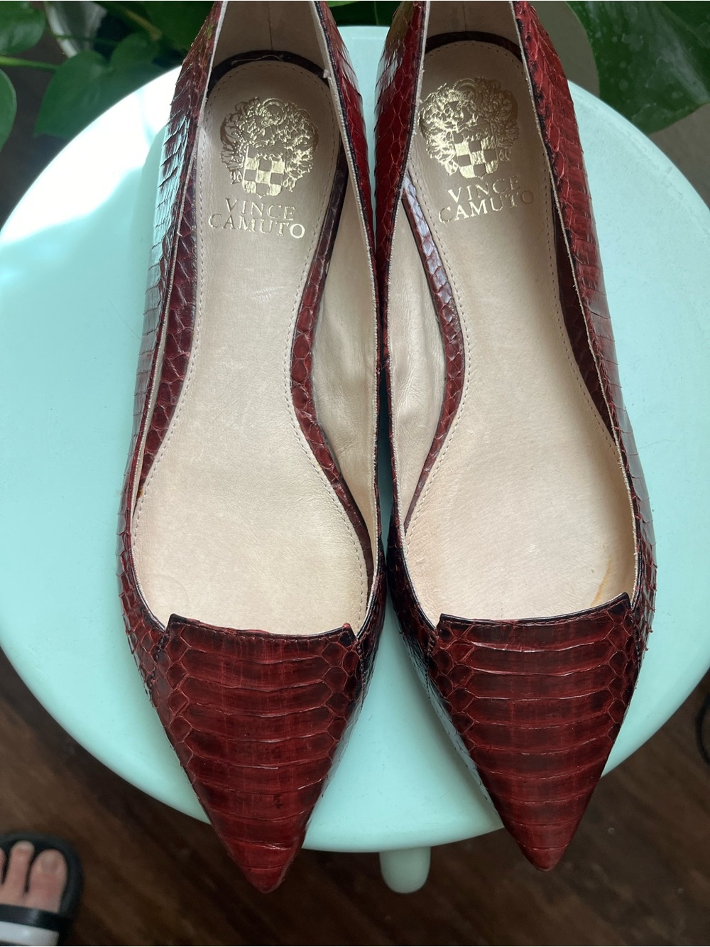 Vince Camuto Burgundy Pointed Toe Snake Embossed Leather Flats - Picture 3 of 5